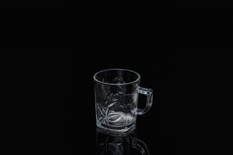 玻璃酒杯的耐热性如何？花季传媒下载黄版能承受多高温度？
